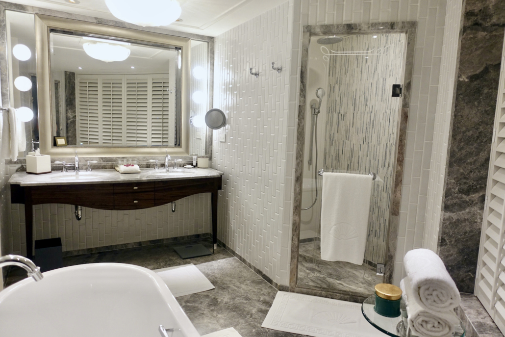 Mandarin Premier Room at Mandarin Oriental Taipei/Taiwan Mandarin Premier Room at Mandarin Oriental Taipei/Taiwan - best luxury hotels Taiwan